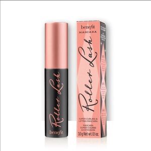 3/$20💘 Benefit Roller Lash Mascara in Black
